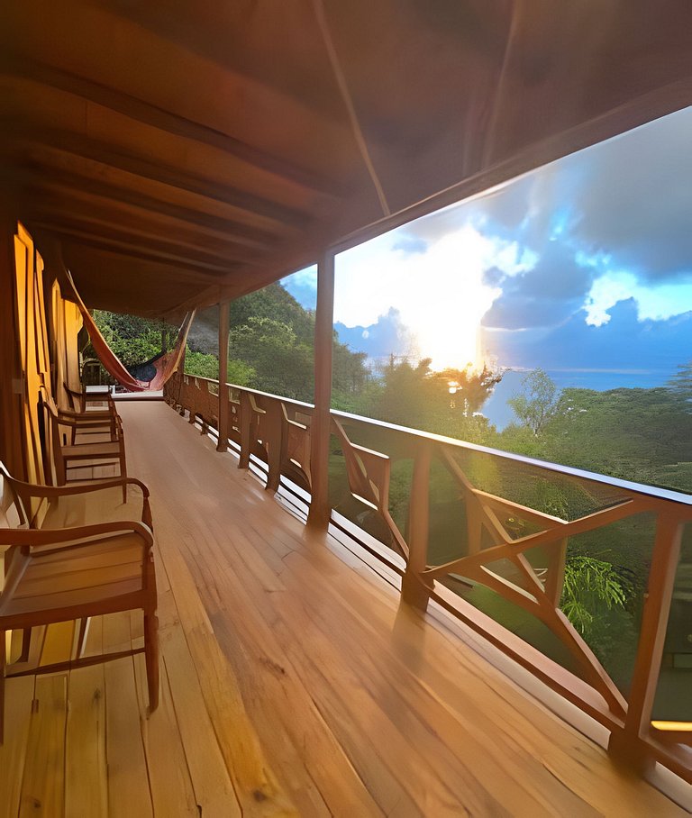 The Palms - Caribbean Paradise