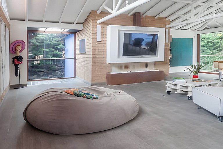 Blue House - Luxury Bogota Home