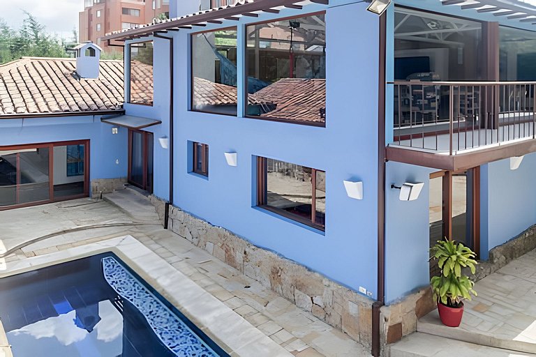 Blue House - Luxury Bogota Home